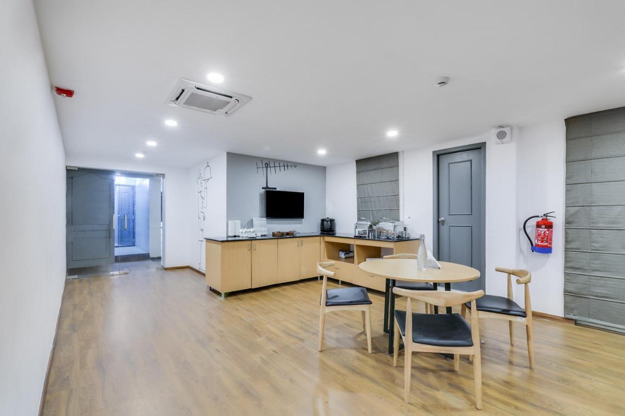 Oyo Townhouse 87 Spartan Nagar 첸나이 외부 사진